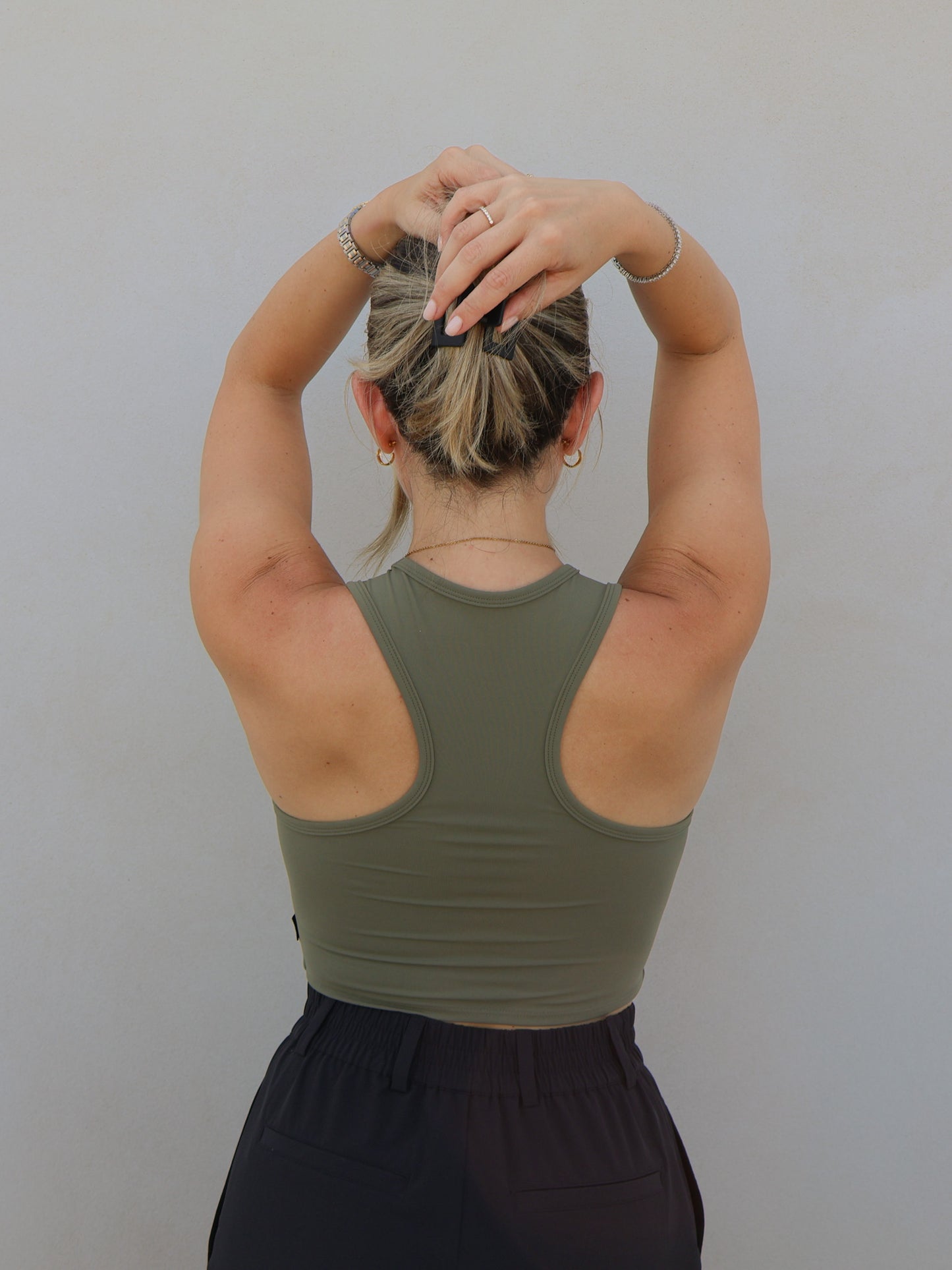 Anti-Bra Ultra Crop Tank